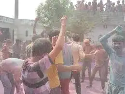 Holi 3
